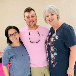 Meet your Posher, Christy